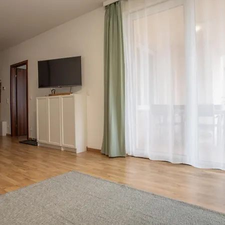 Appartement Galerius Luna Apartman *